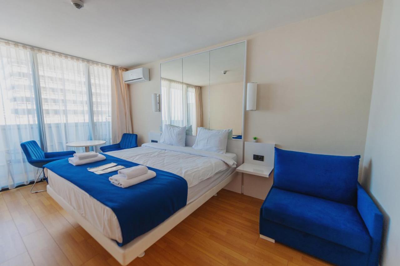 Orbi City Center Sea View Aparthotel Batumi Exterior photo