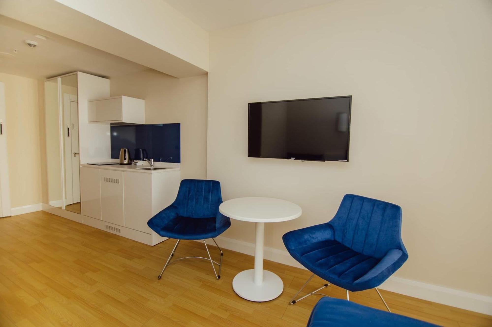 Orbi City Center Sea View Aparthotel Batumi Exterior photo