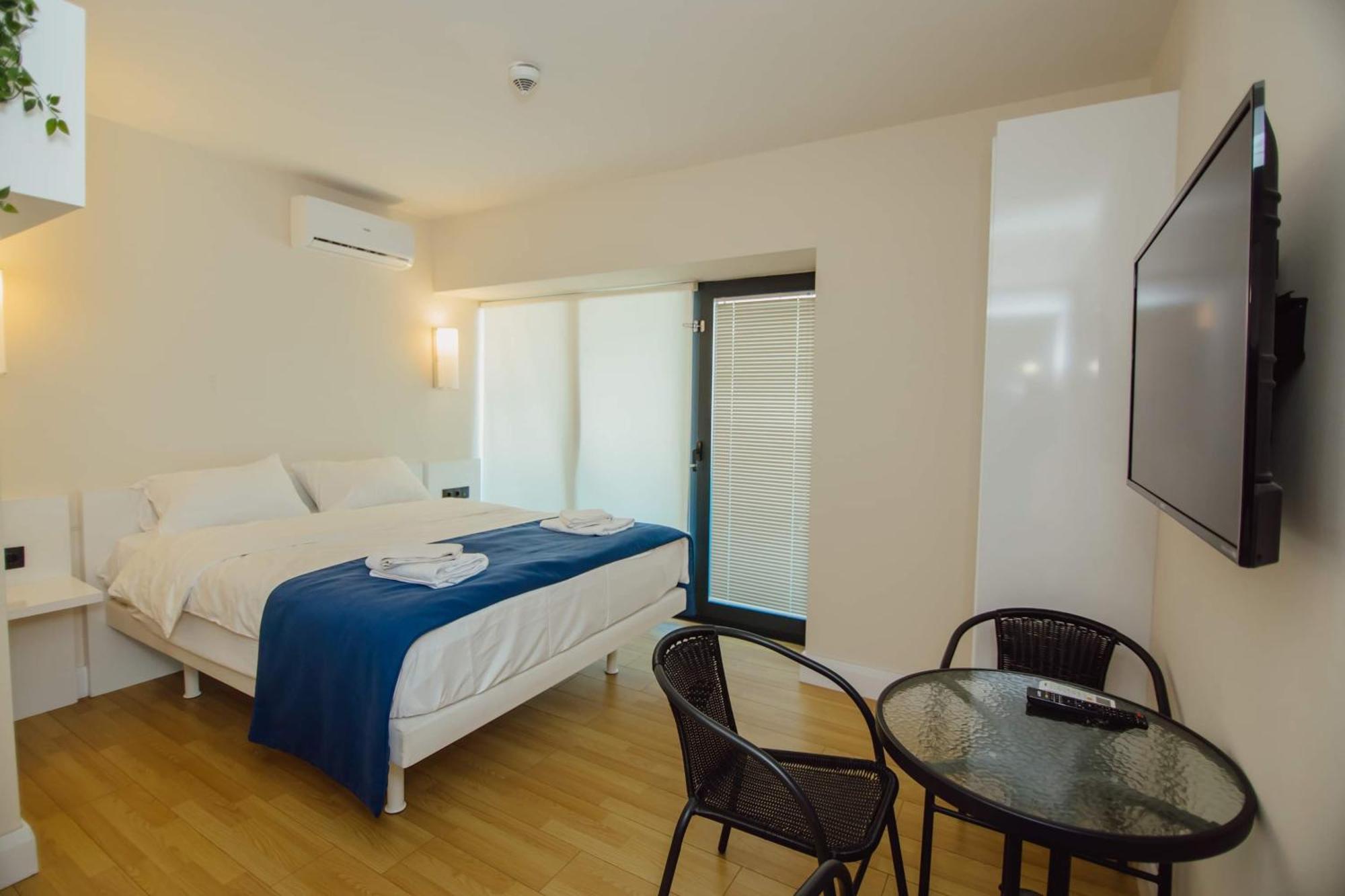Orbi City Center Sea View Aparthotel Batumi Exterior photo