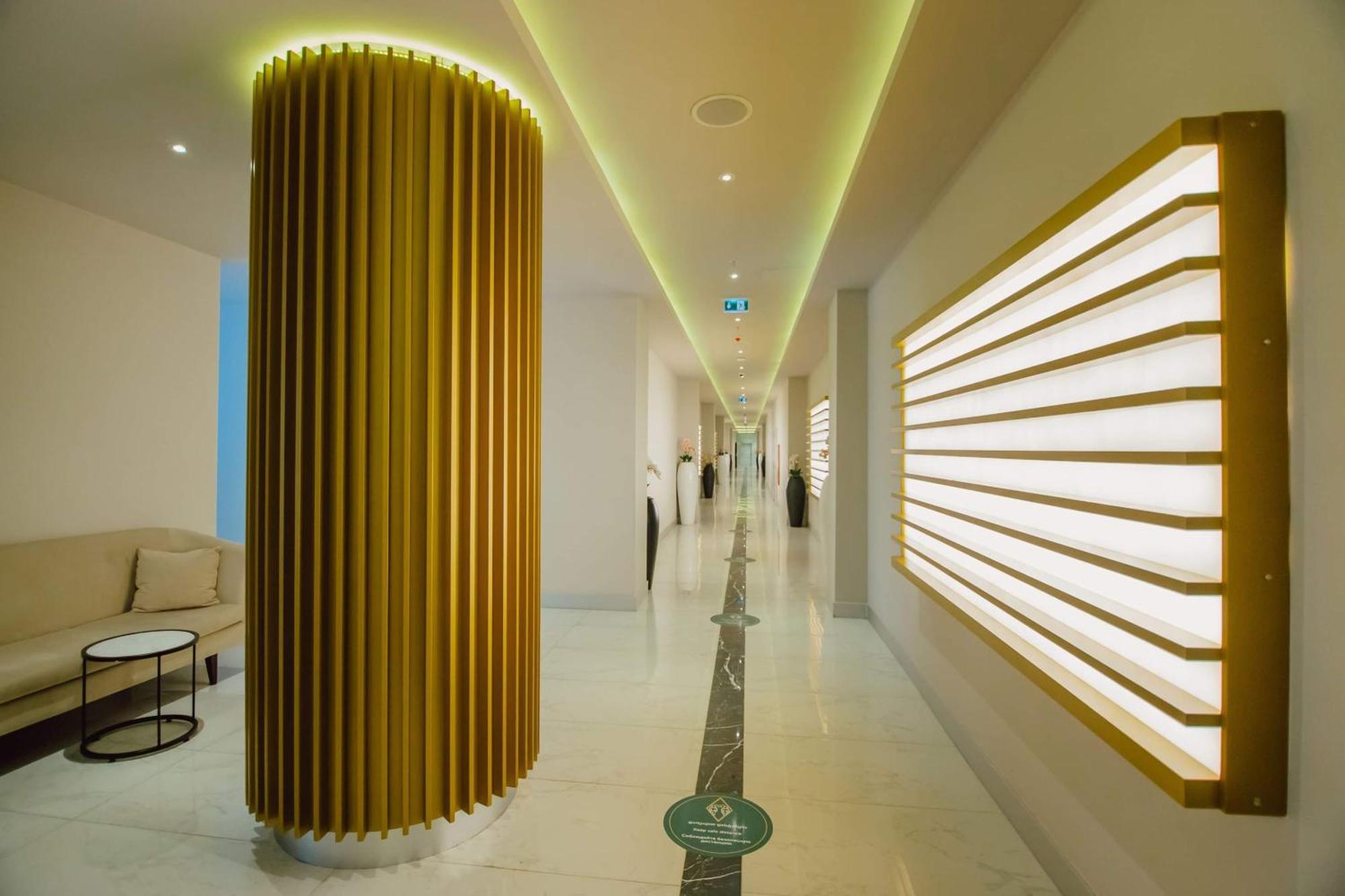 Orbi City Center Sea View Aparthotel Batumi Exterior photo